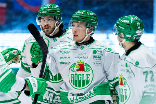 Rögles Paul Ladue jublar