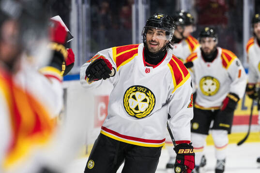Brynäs Tyler Vesel jublar
