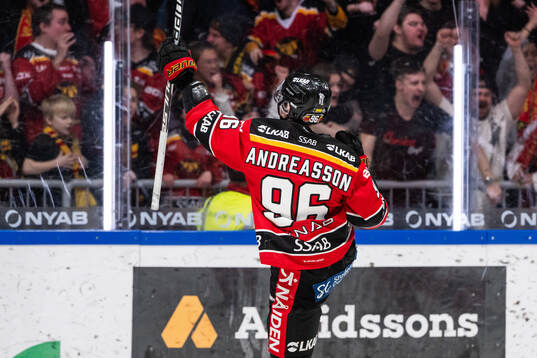 Luleås Pontus Andreasson jublar