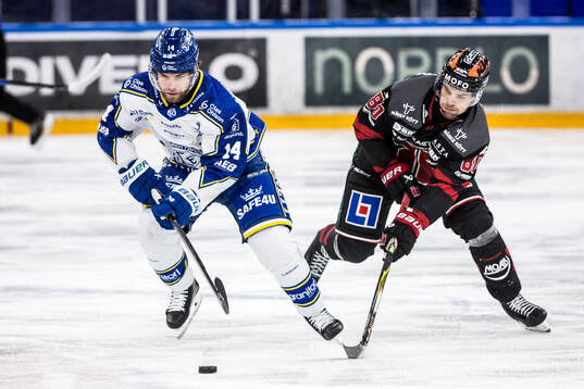 Leksands Oskar Lang och Örebros Kalle Miketinac
