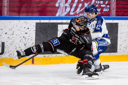 Örebros Christopher Mastomäki och Leksands Lukas Vejdemo