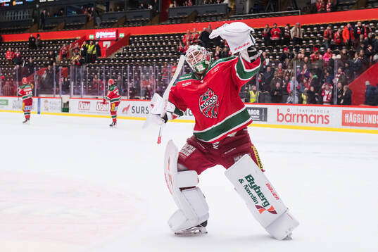 Modos målvakt Adam Werner