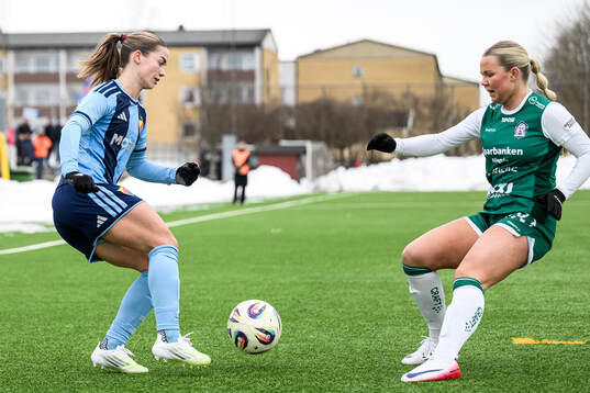 Djurgårdens Johanna Renmark och Alingsås Agnes Inedahl
