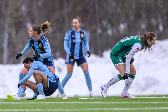 Djurgårdens Goodness Osigwe och Alingsås Alma Öberg har