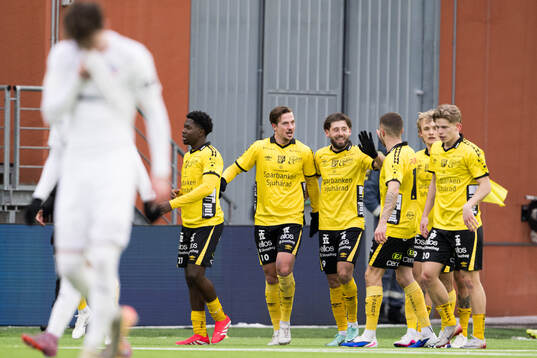 Elfsborgs Arber Zeneli jublar