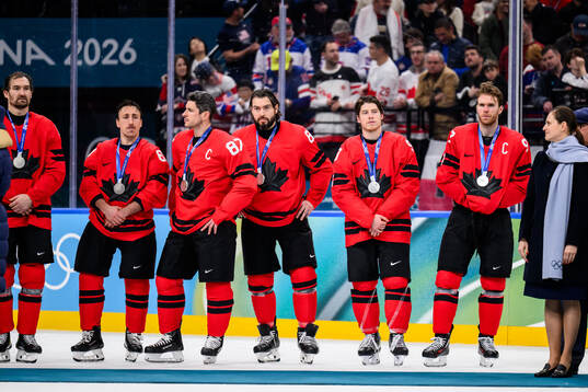 Brad Marchand, Sidney Crosby, Drew Doughty, Sam Bennett and