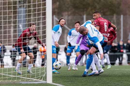 Örgrytes Mikael Dyrestam gör mål 1-2