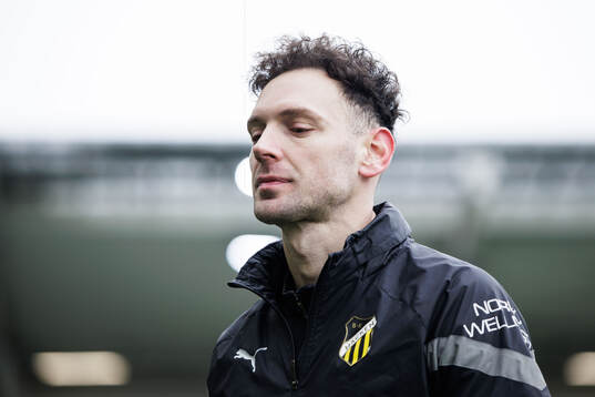 Häckens målvakt Etrit Berisha
