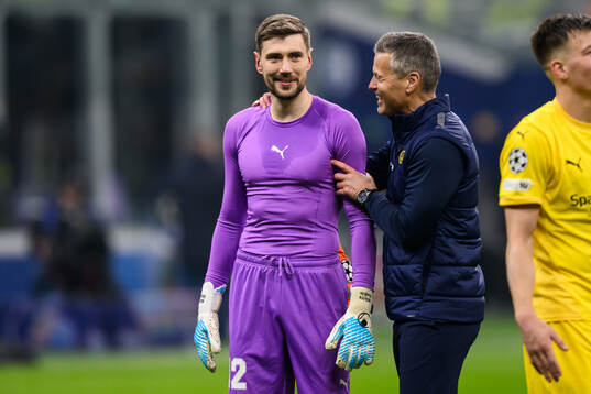 Goalkeeper Nikita Haikin and Head coach Kjetil Knutsen of