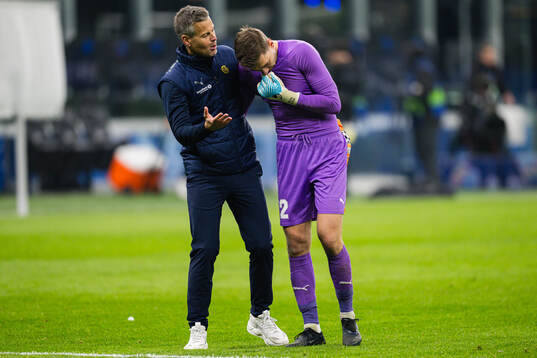 Head coach Kjetil Knutsen and goalkeeper Nikita Haikin of