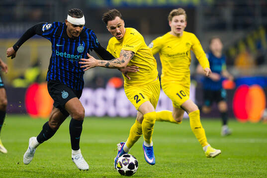 Manuel Akanji of Inter and Andreas Helmersen of Bodø/Glimt