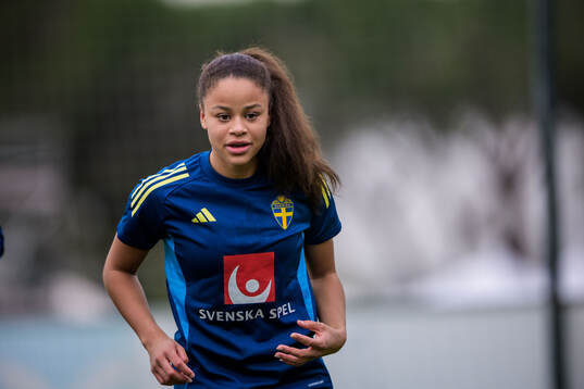Felicia Schröder of the Swedish women's national football