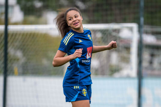 Felicia Schröder of the Swedish women's national football
