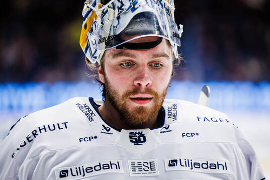 s målvakt Felix Sandström
