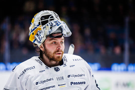 s målvakt Felix Sandström