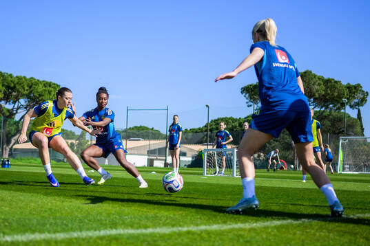 Hanna Wijk and Monica Jusu Bah of the Swedish women's