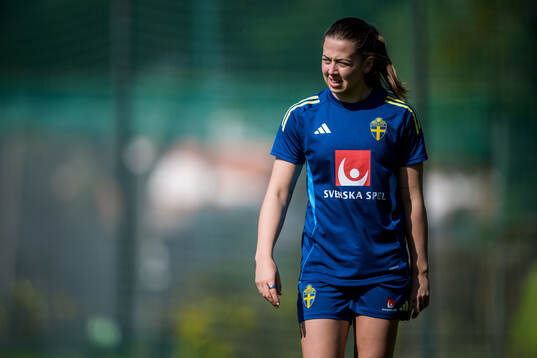 Cornelia Kapocs of the Swedish women's national football