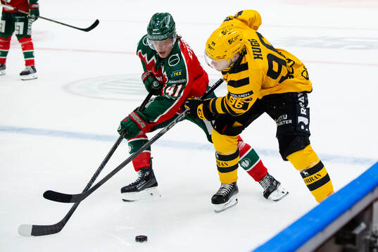 Frölundas Ivar Stenberg och Skellefteås Rickard Hugg