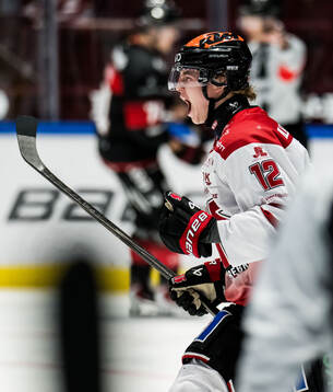 Örebros Noah Steen jublar