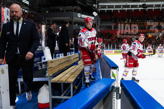 Timrås Eddie Genborg och Linus Eriksson deppar