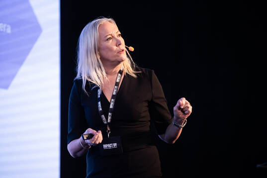 Helena Mueller, Grant Thornton