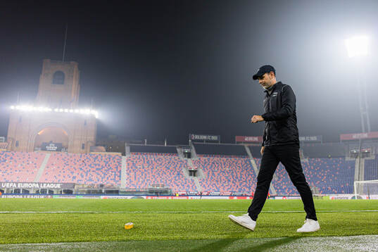 Head coach Freyr Alexandersson of Brann looks dejected