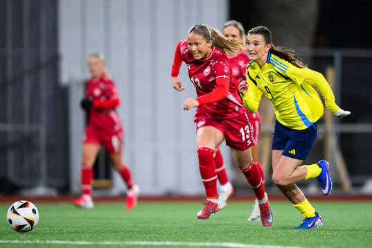 Danmarks Caroline Haar Ahle och Sveriges Rona Krasniqi