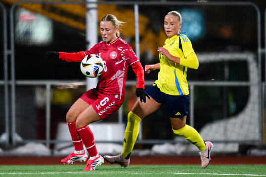 Danmarks Astrid Engsig-Karup och Sveriges Stina Myrén