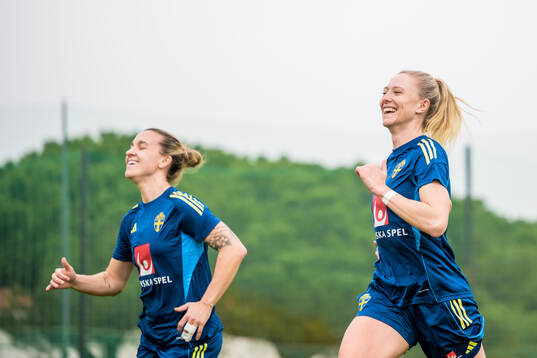 Julia Zigiotti Olme and Rebecka Blomqvist