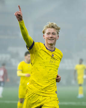 Mjällbys Romeo Leandersson jublar