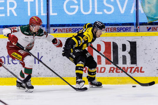 Modos Jacob Bengtsson och Västerås David Madsen