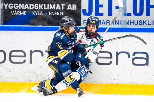 HV71s Alva Solberg och Linköpings Ellie Kaiser