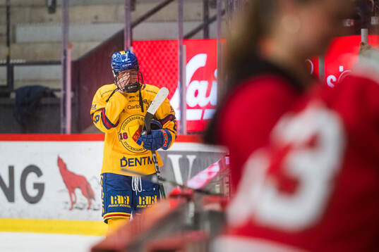 Djurgårdens Emma Forsgren deppar