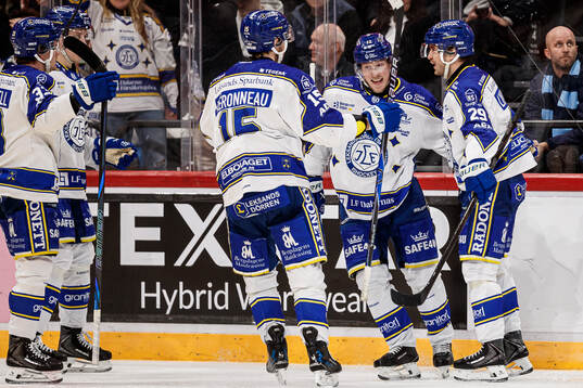 Leksands Michael Lindqvist jublar