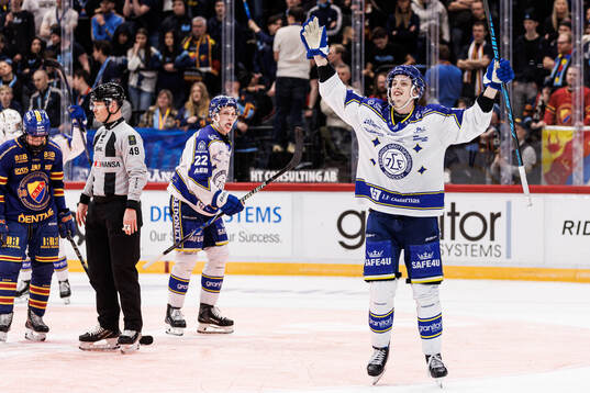 Leksands Anton Johansson jublar
