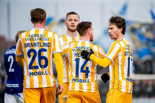 IFK Göteborgs Tobias Heintz och Filip Ottosson jublar