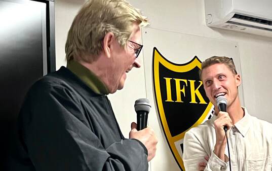 26026 Pär Hansson var gäst på IFK Hässleholms kafé och