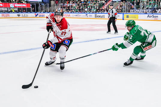 Örebros Peetro Seppälä och Rögles Daniel Zaar