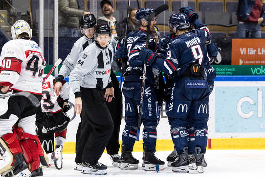 Linköpings Rasmus Rissanen jublar