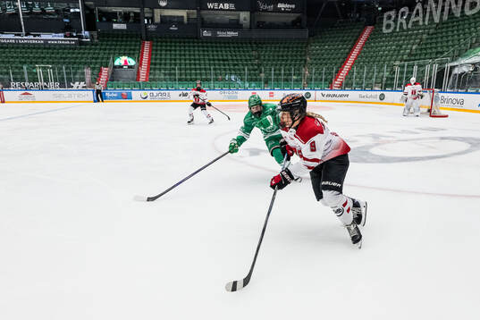 Örebros Jenniina Kuoppala och Rögles Mella Liegnell