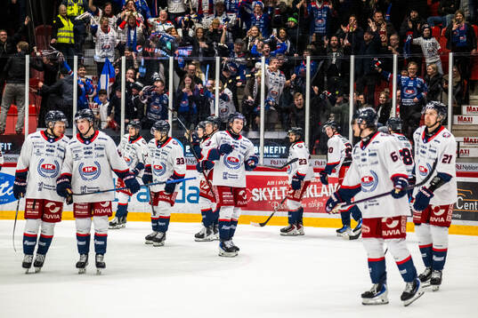 Oskarshamns spelare jublar