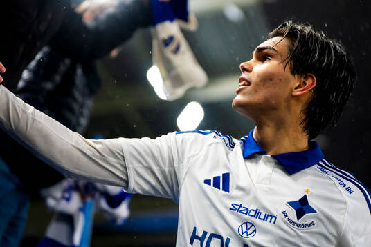 IFK Norrköpings Noel Sernelius jublar
