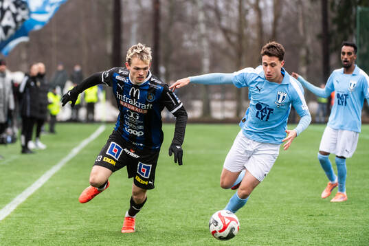 Karlstads Lukas Rhöse och Malmö FFs Kenan Busuladzic