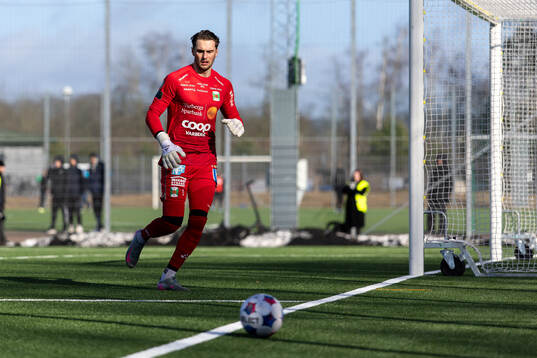 Varbergs målvakt Oscar Ekman