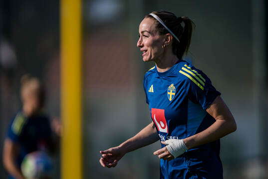 Kosovare Asllani at a training session with the women's