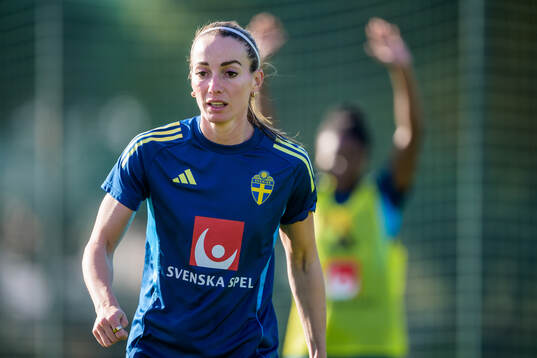 Kosovare Asllani at a training session with the women's