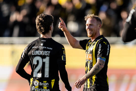 Häckens Mikkel Rygaard Jensen jublar