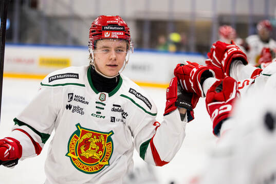 Moras Mikkel Eriksen jublar