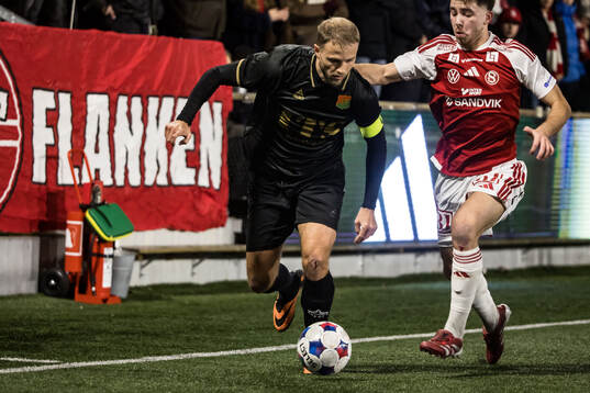 GAISs Gustav Lundgren och Sandvikens IFs Liam Vabö