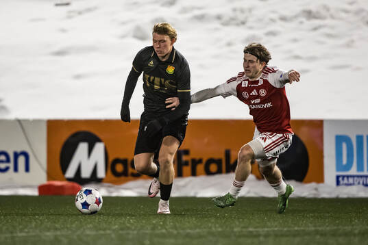 GAISs Rasmus Niklasson Petrovic och Sandvikens IFs Victor